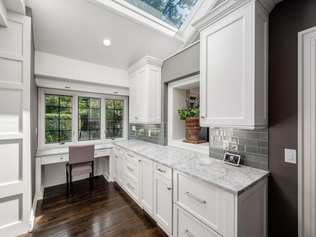 210 Stanbery Avenue, Bexley, OH 43209