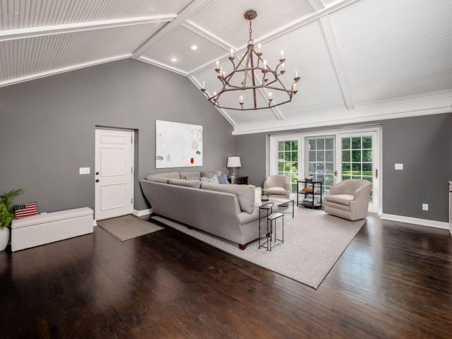 210 Stanbery Avenue, Bexley, OH 43209