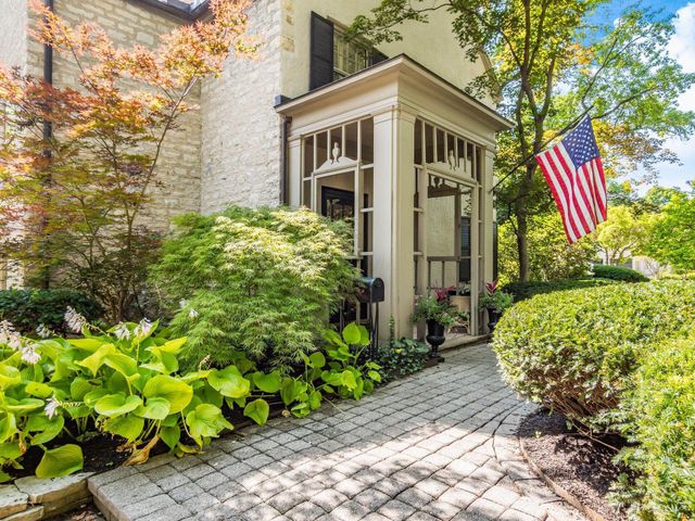 210 Stanbery Avenue, Bexley, OH 43209