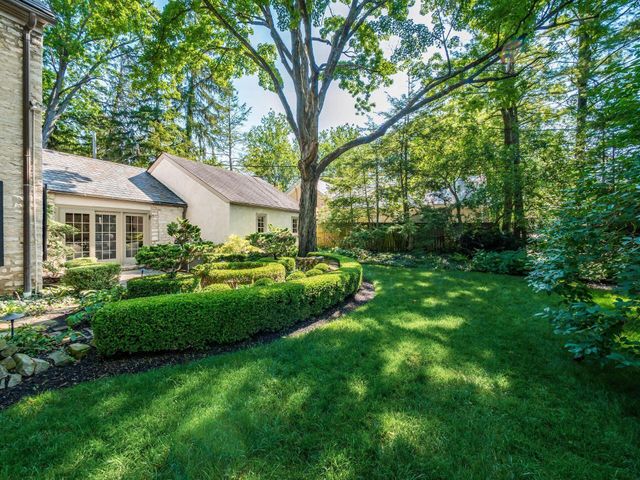 210 Stanbery Avenue, Bexley, OH 43209