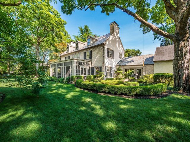 210 Stanbery Avenue, Bexley, OH 43209