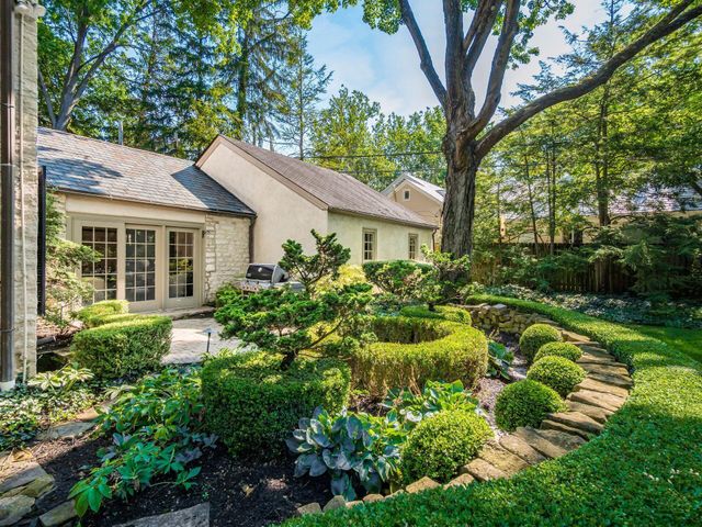 210 Stanbery Avenue, Bexley, OH 43209