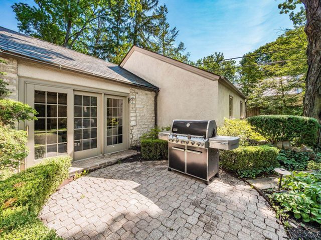 210 Stanbery Avenue, Bexley, OH 43209