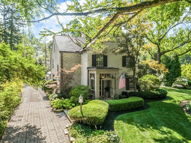 210 Stanbery Avenue, Bexley, OH 43209