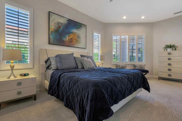 148 White Horse Trail, Palm Desert, CA 92211