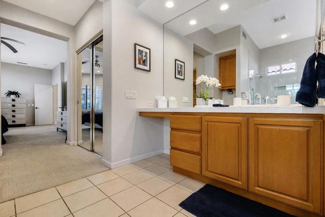 148 White Horse Trail, Palm Desert, CA 92211