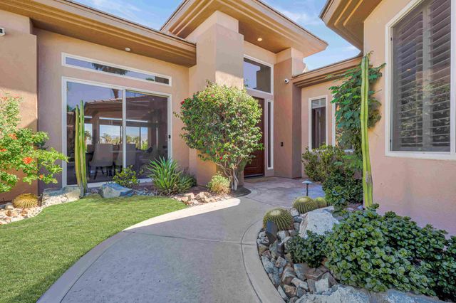 148 White Horse Trail, Palm Desert, CA 92211