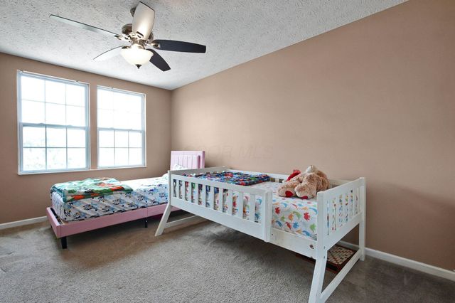 4321 Coble Glen Lane, Canal Winchester, OH 43110