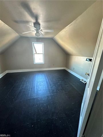 2710 Orcutt AVE, Newport News, VA 23607