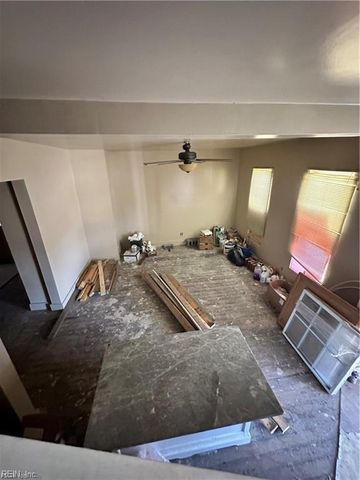 2710 Orcutt AVE, Newport News, VA 23607