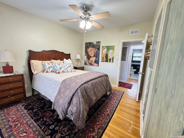 410 Laramie, San Antonio, TX 78209