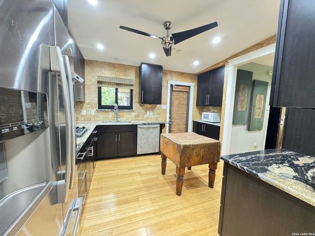 410 Laramie, San Antonio, TX 78209