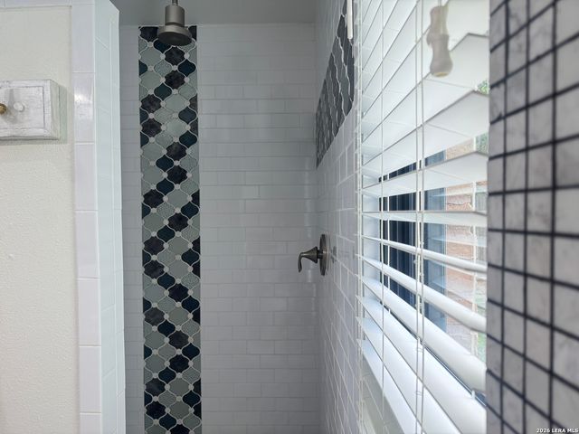 410 Laramie, San Antonio, TX 78209