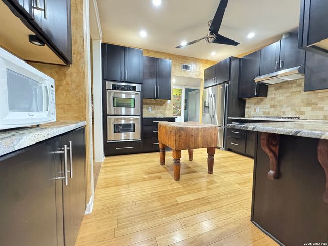 410 Laramie, San Antonio, TX 78209