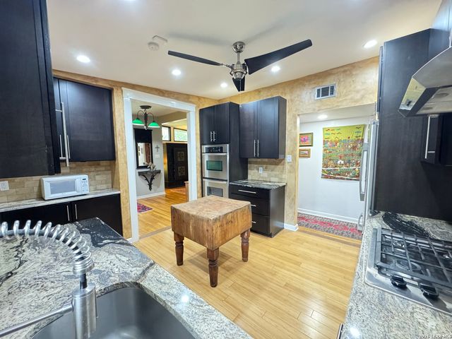 410 Laramie, San Antonio, TX 78209