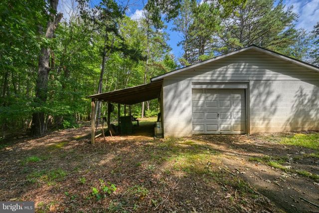 130 JOHNSON HOLLOW RD, Louisa, VA 23093