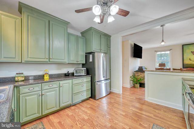 130 JOHNSON HOLLOW RD, Louisa, VA 23093
