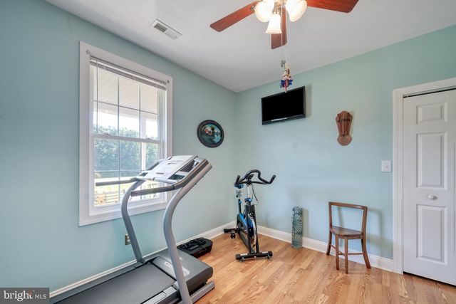 130 JOHNSON HOLLOW RD, Louisa, VA 23093