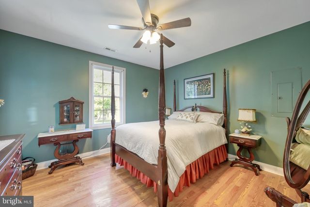 130 JOHNSON HOLLOW RD, Louisa, VA 23093