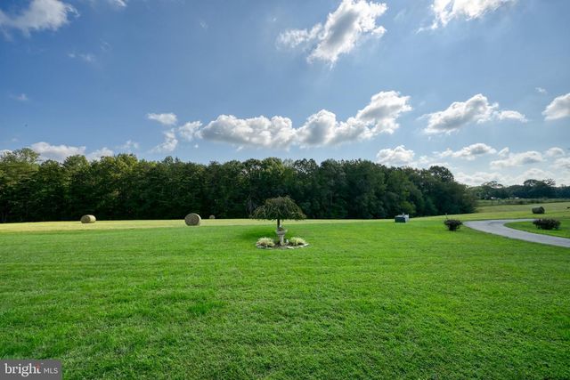 130 JOHNSON HOLLOW RD, Louisa, VA 23093