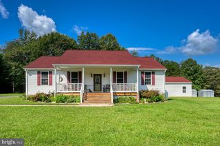 130 JOHNSON HOLLOW RD, Louisa, VA 23093