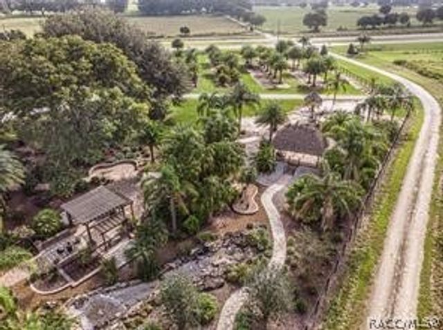 13494 N US301 Highway, Oxford, FL 34484