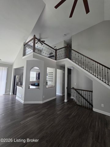 12510 Deer Lake Ln, Louisville, KY 40299