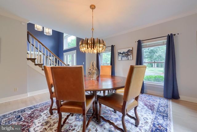 42 TIMBERLINE DR, Wyomissing, PA 19610