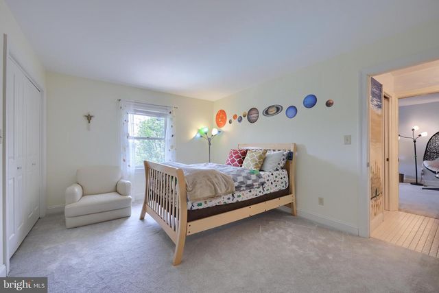 42 TIMBERLINE DR, Wyomissing, PA 19610