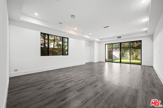 1613 S Wooster Street, Los Angeles, CA 90035