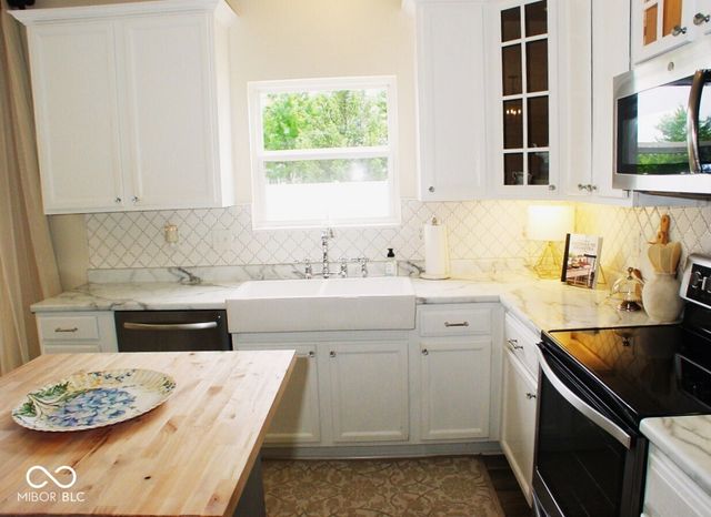 16910 Brigg Court, Westfield, IN 46074