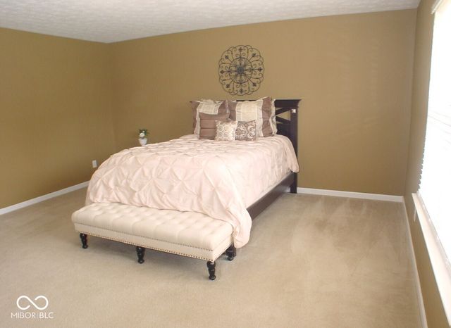 16910 Brigg Court, Westfield, IN 46074