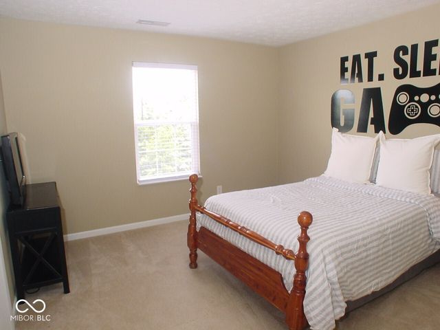 16910 Brigg Court, Westfield, IN 46074