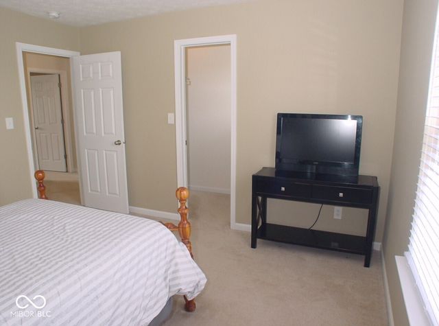 16910 Brigg Court, Westfield, IN 46074
