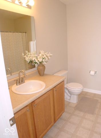 16910 Brigg Court, Westfield, IN 46074