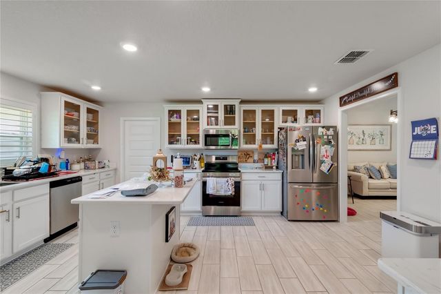 6788 SW 179TH AVENUE ROAD, Dunnellon, FL 34432
