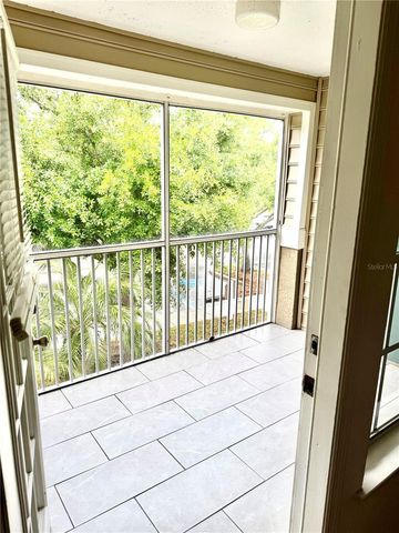 8933 MANOR LOOP 204, Lakewood Ranch, FL 34202