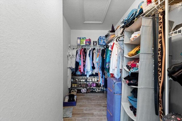 8933 MANOR LOOP 204, Lakewood Ranch, FL 34202