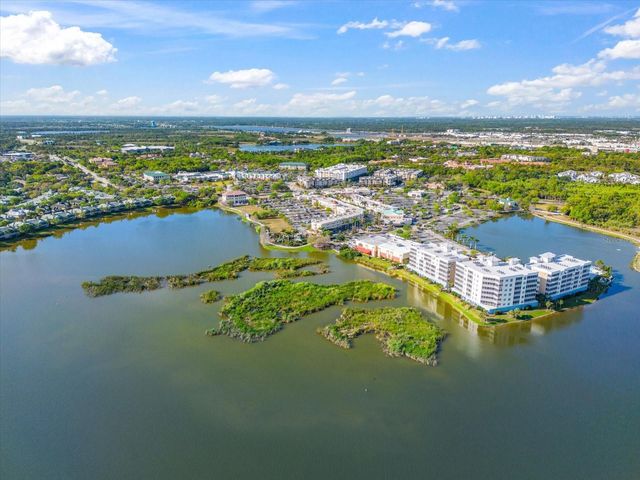 8933 MANOR LOOP 204, Lakewood Ranch, FL 34202