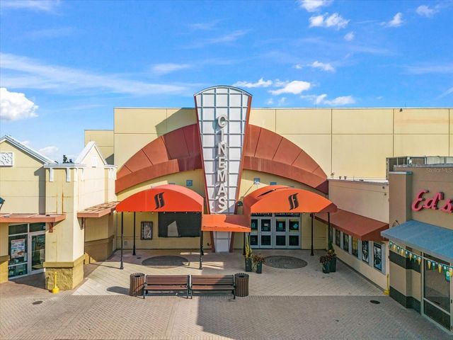 8933 MANOR LOOP 204, Lakewood Ranch, FL 34202