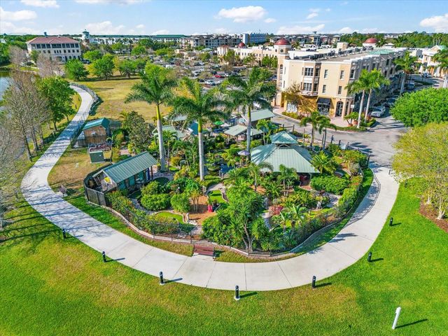 8933 MANOR LOOP 204, Lakewood Ranch, FL 34202