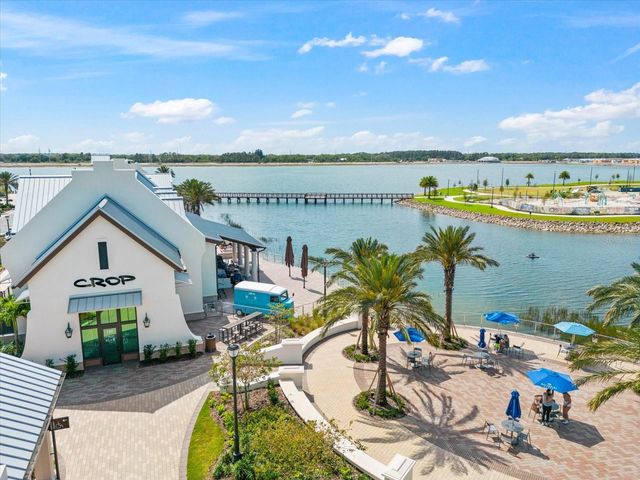 8933 MANOR LOOP 204, Lakewood Ranch, FL 34202