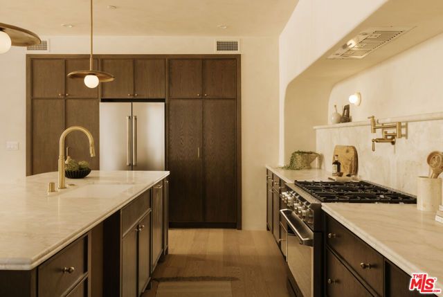 2404 Birkdale Street, Los Angeles, CA 90031