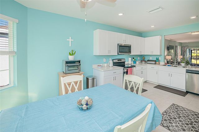 25292 E LENOX CIRCLE, Punta Gorda, FL 33950