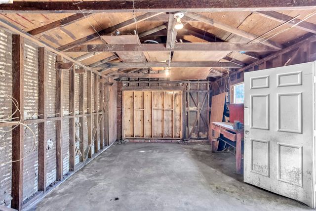 142 S 42nd Street, Richmond, CA 94804