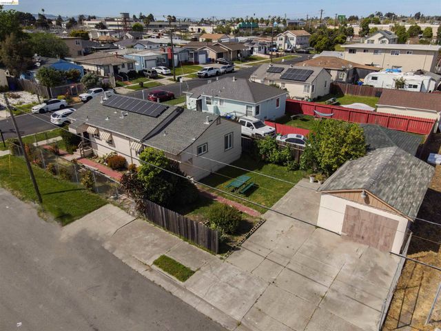 142 S 42nd Street, Richmond, CA 94804