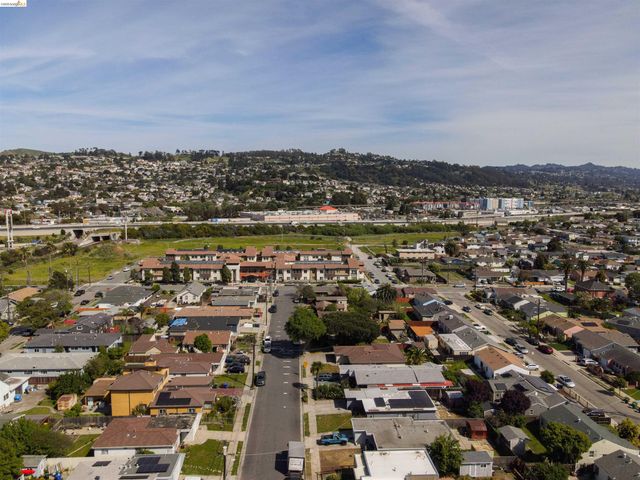 142 S 42nd Street, Richmond, CA 94804