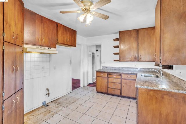 142 S 42nd Street, Richmond, CA 94804