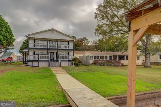 282 Marina Circle, Jackson, GA 30233