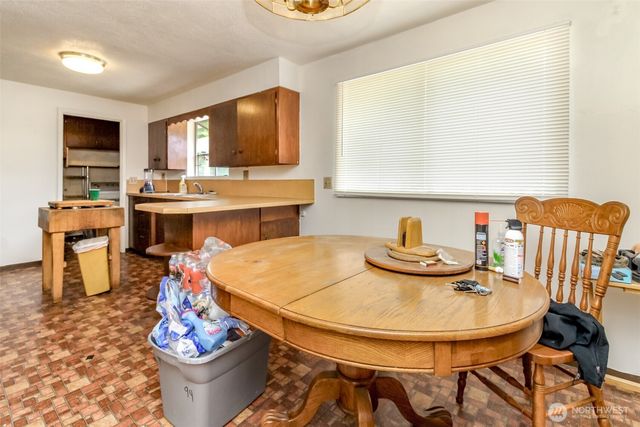 7130 Bentley Road E, Puyallup, WA 98371